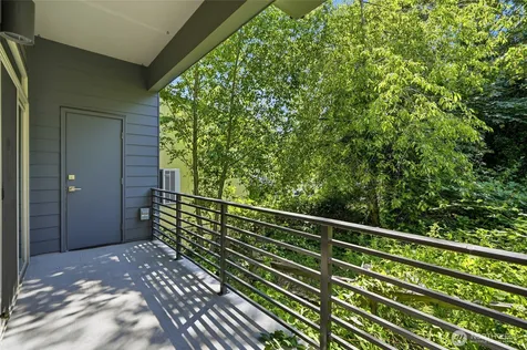 5179 42nd Avenue S Seattle WA 98118