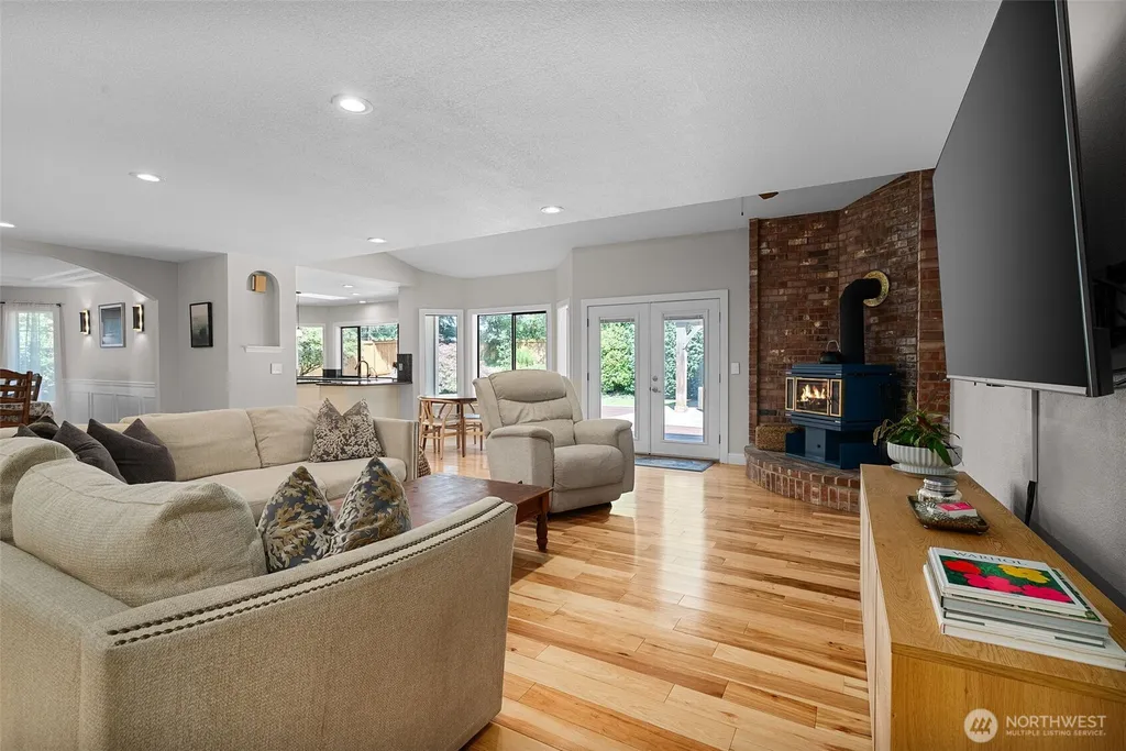 11401 Madera Circle SW Lakewood WA 98499