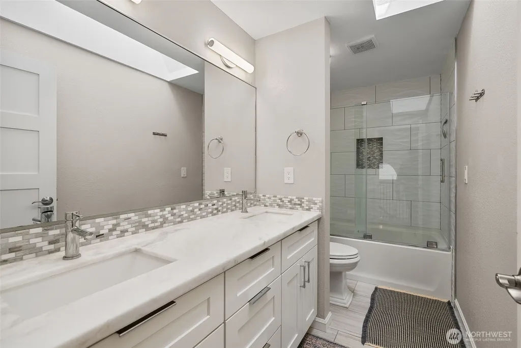11401 Madera Circle SW Lakewood WA 98499