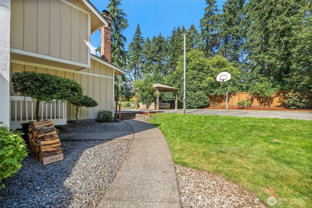 11401 Madera Circle SW Lakewood WA 98499