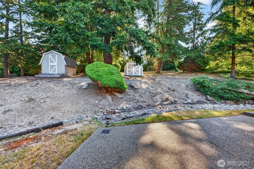 17438 6th Avenue SW Normandy Park WA 98166