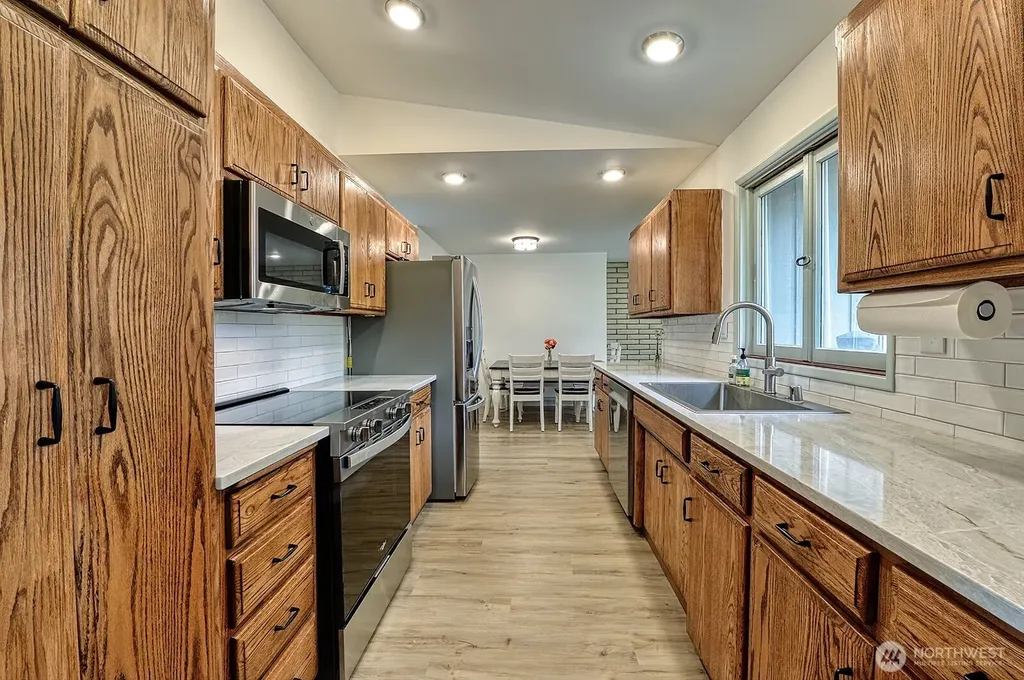 2875 Tom Road Everson WA 98247