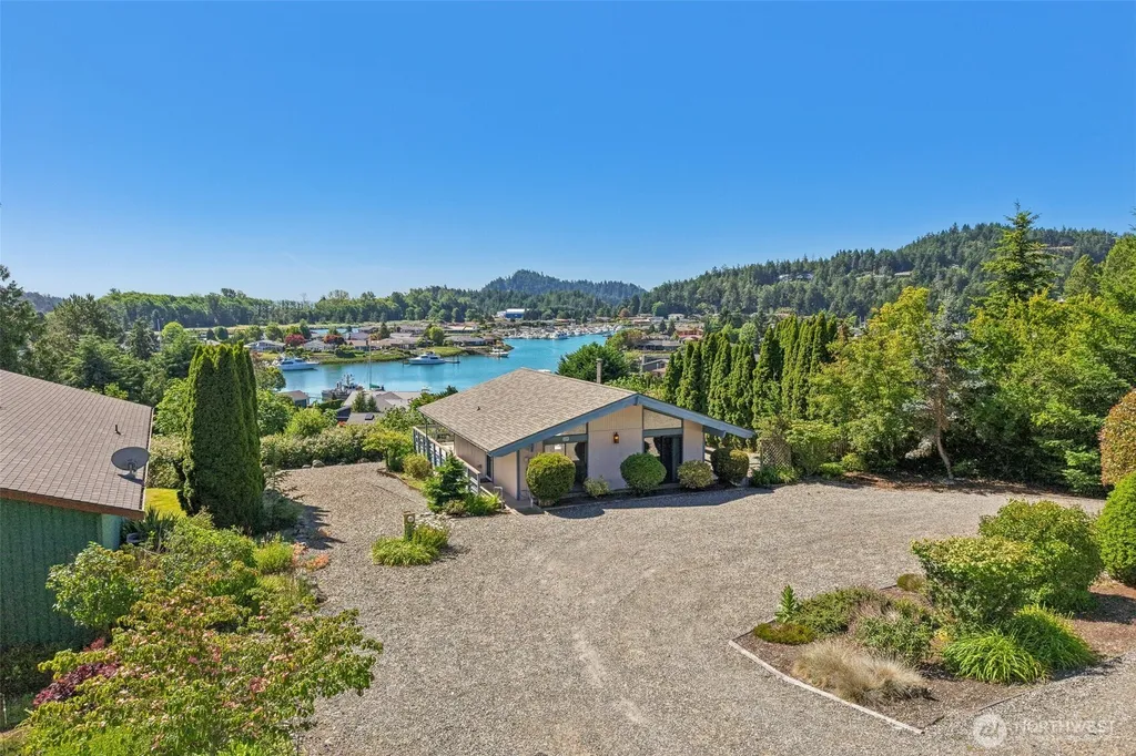 224 Skagit Way La Conner WA 98257