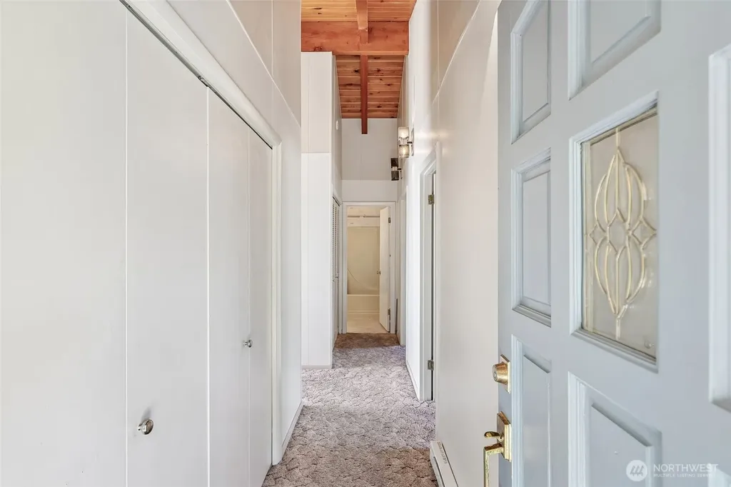 224 Skagit Way La Conner WA 98257