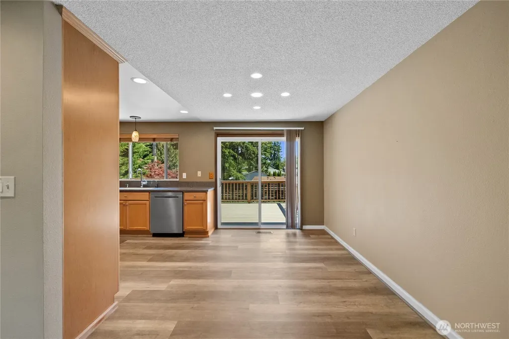 2818 111th Place SE Everett WA 98208
