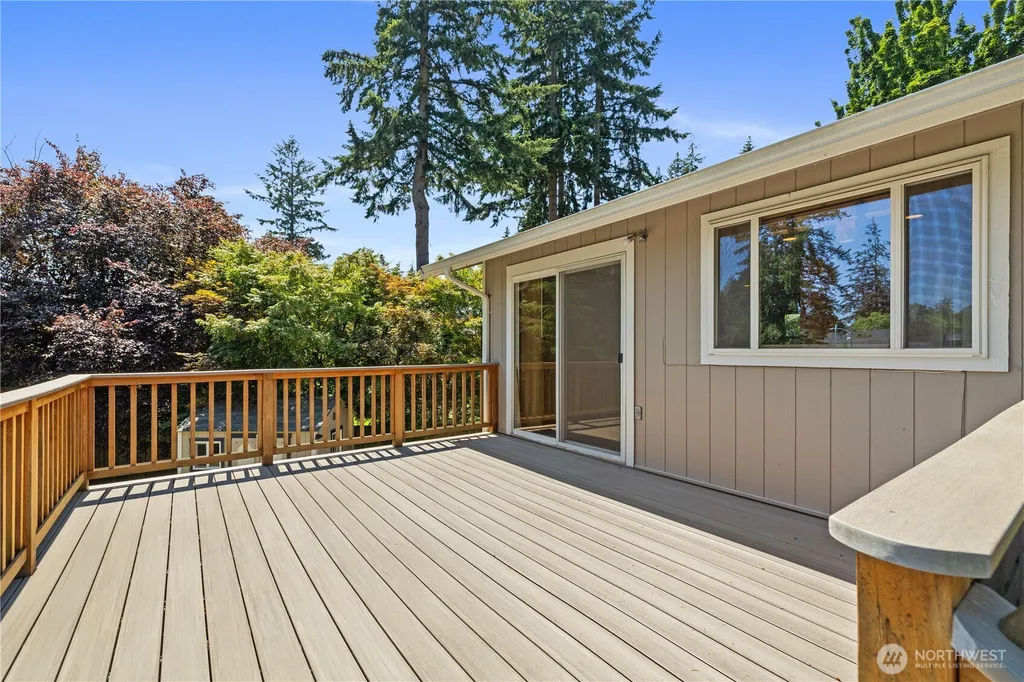 2818 111th Place SE Everett WA 98208