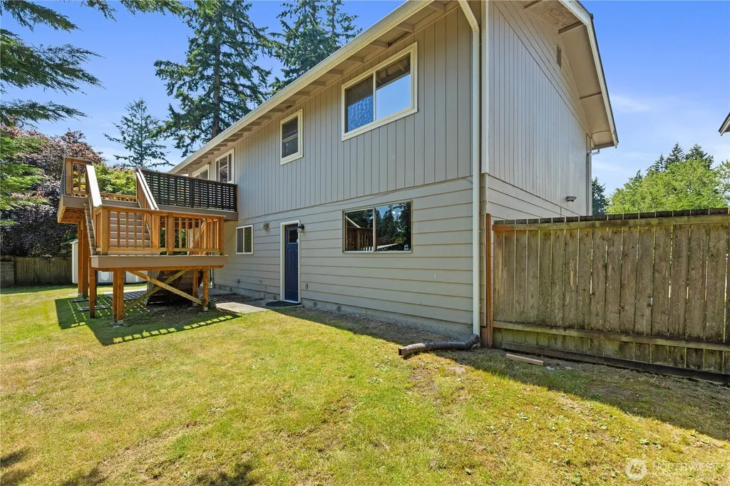2818 111th Place SE Everett WA 98208