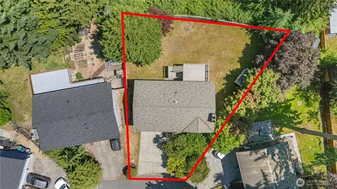 2818 111th Place SE Everett WA 98208