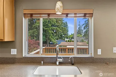 2818 111th Place SE Everett WA 98208