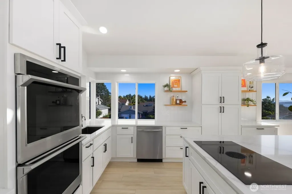 9929 76th Street SW Lakewood WA 98498