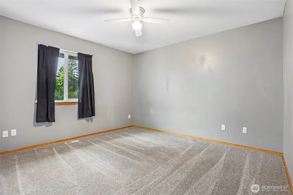 9110 180th Street NW Stanwood WA 98292