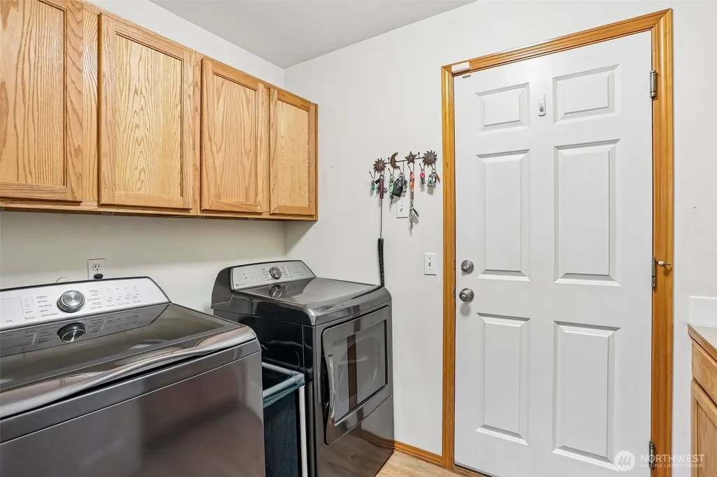 9110 180th Street NW Stanwood WA 98292