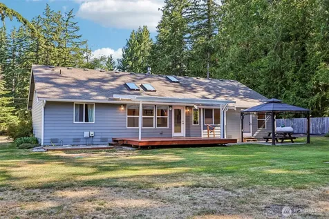 9110 180th Street NW Stanwood WA 98292
