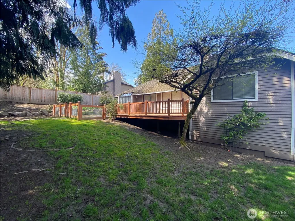 650 Jasmine Place NW Issaquah WA 98027
