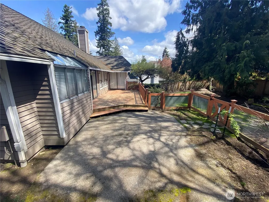 650 Jasmine Place NW Issaquah WA 98027