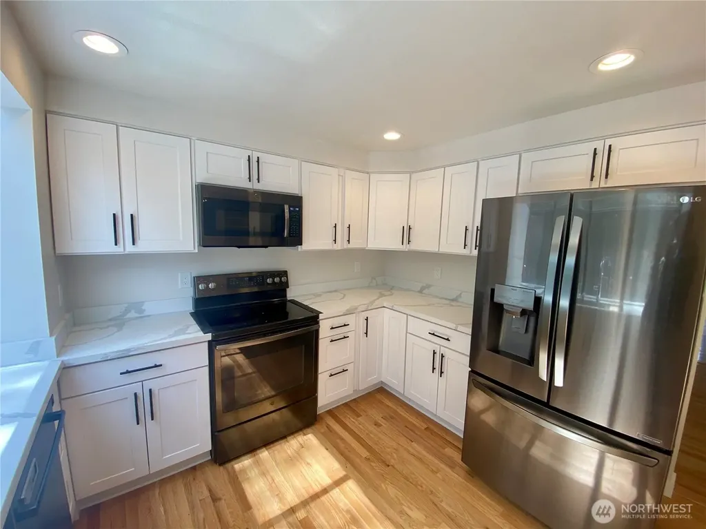 650 Jasmine Place NW Issaquah WA 98027