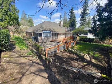 650 Jasmine Place NW Issaquah WA 98027
