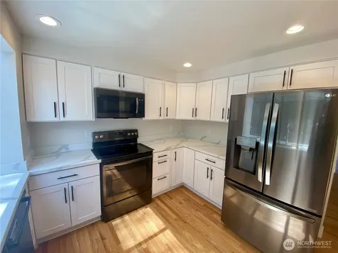650 Jasmine Place NW Issaquah WA 98027