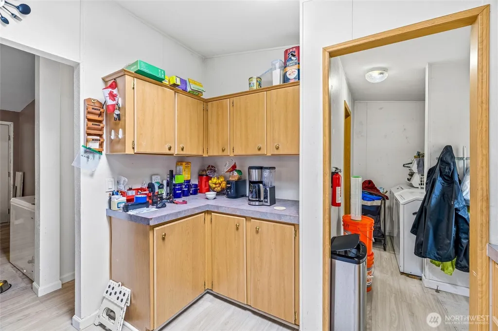 1461 King Valley Drive Maple Falls WA 98266