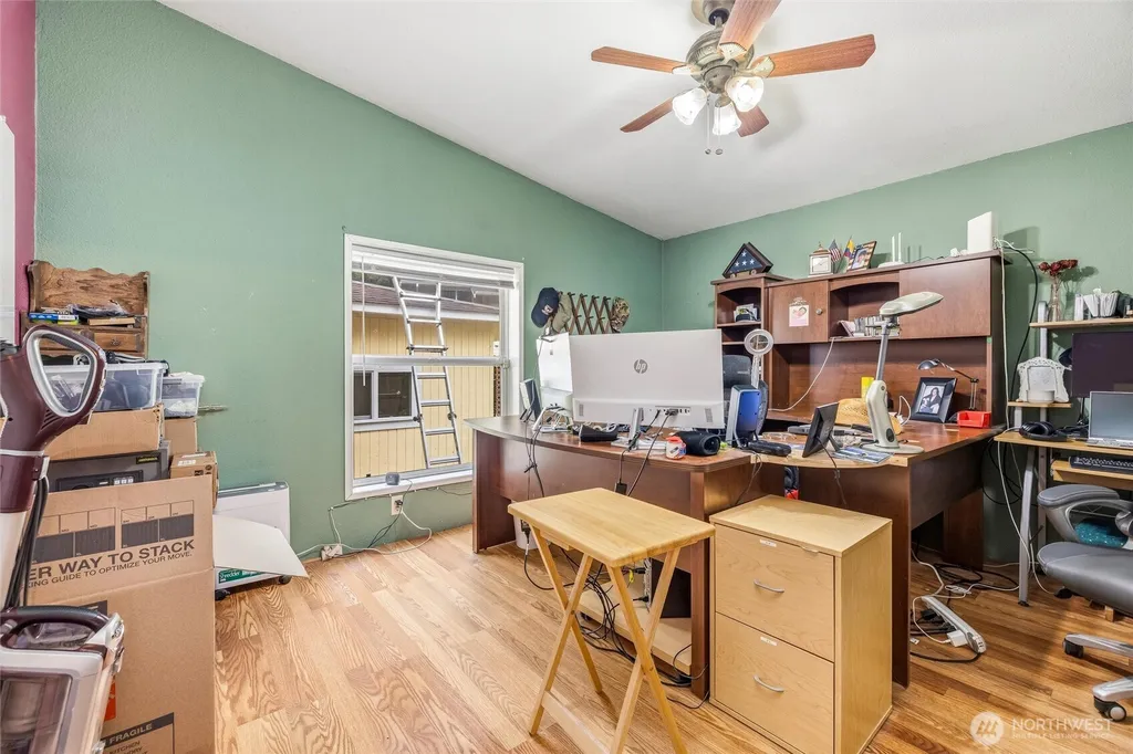 1461 King Valley Drive Maple Falls WA 98266