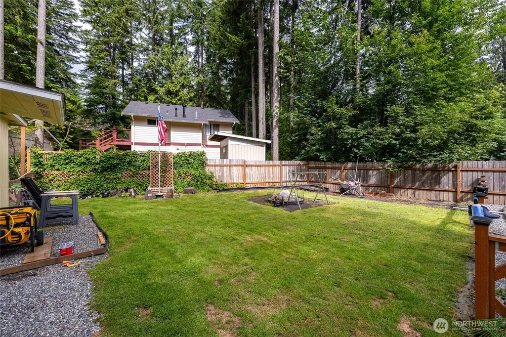 1461 King Valley Drive Maple Falls WA 98266