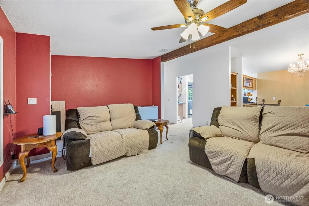 1461 King Valley Drive Maple Falls WA 98266
