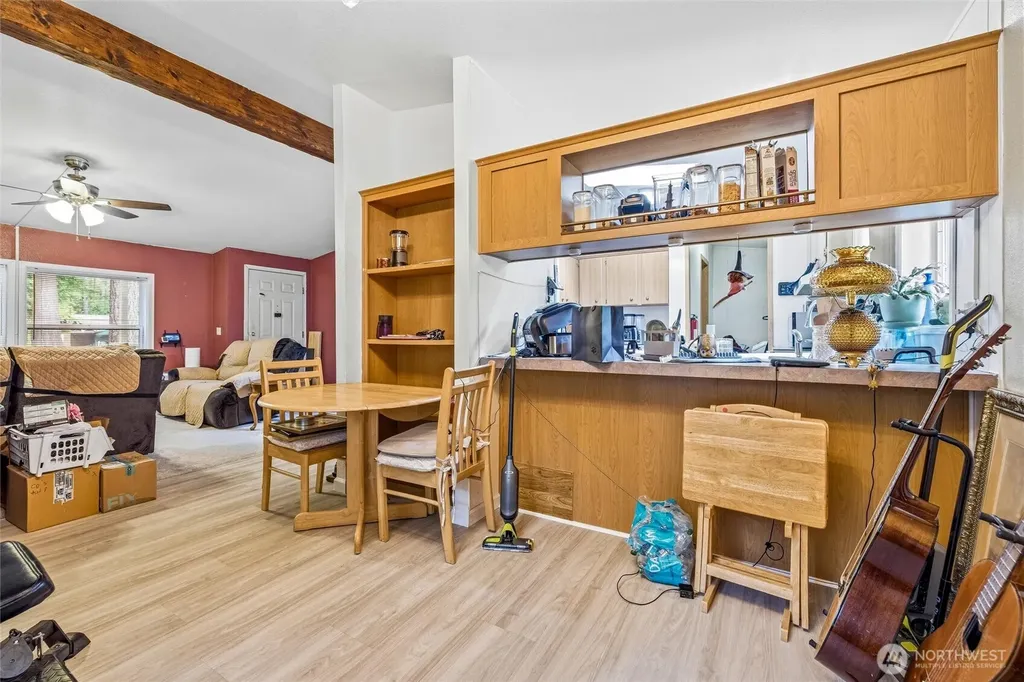1461 King Valley Drive Maple Falls WA 98266