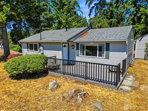 842 SW 305th Street Federal Way WA 98023
