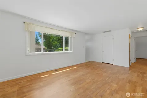 842 SW 305th Street Federal Way WA 98023