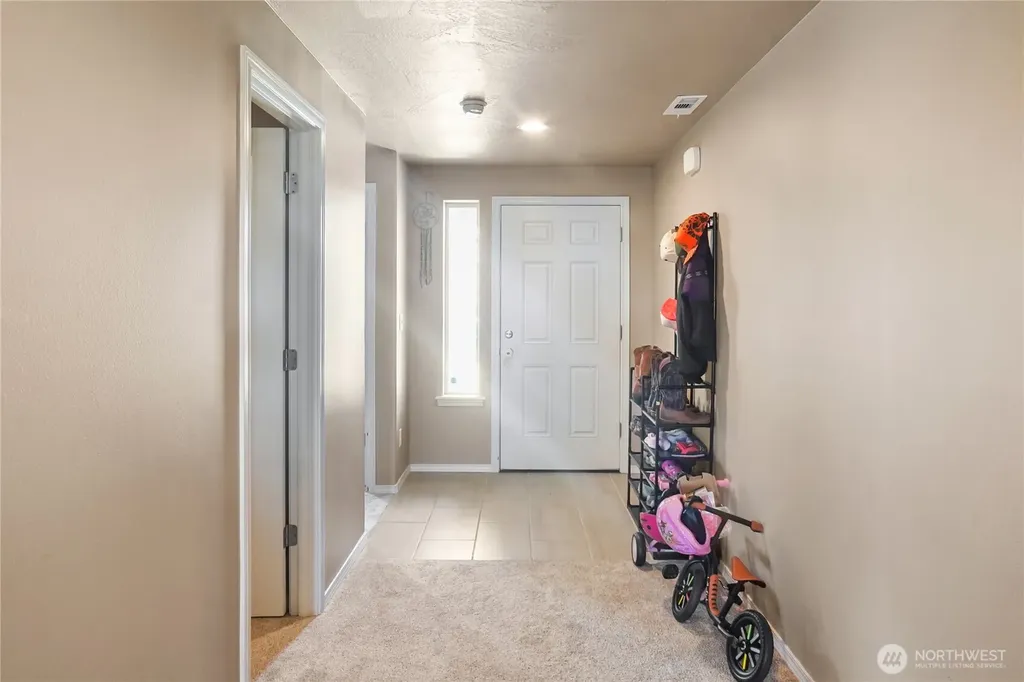 1125 W Sequoia Road Moses Lake WA 98837