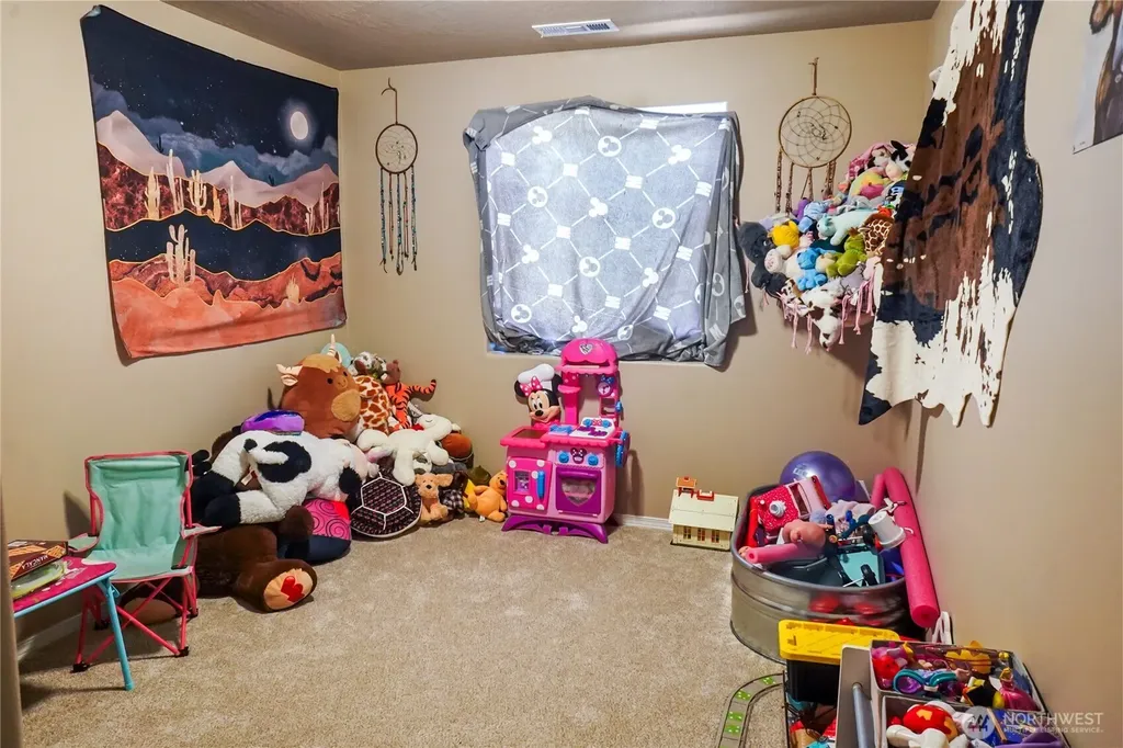 1125 W Sequoia Road Moses Lake WA 98837