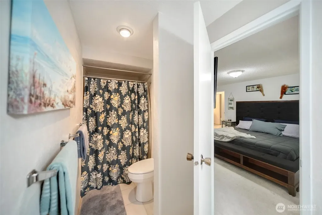 7880 NE Forest Ridge Lane Bremerton WA 98311
