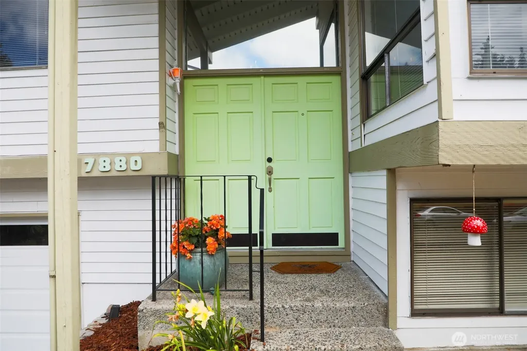 7880 NE Forest Ridge Lane Bremerton WA 98311