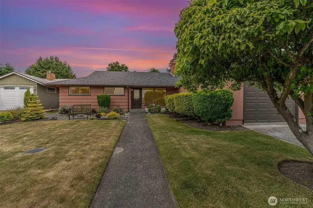 8612 21st Avenue NW Seattle WA 98117