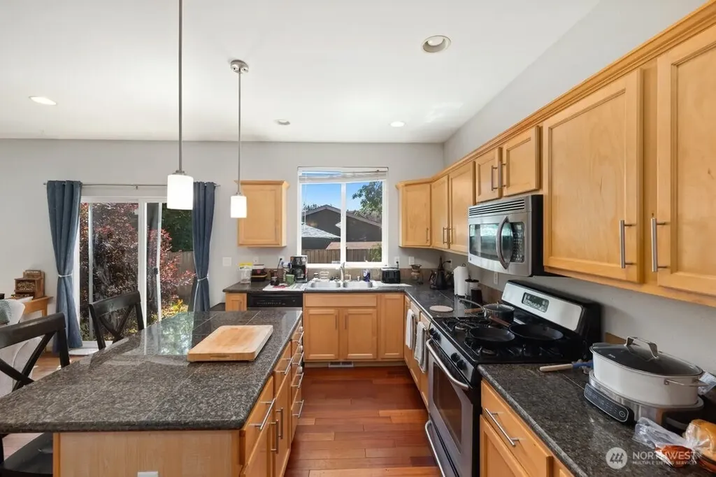 9416 200th Street E Graham WA 98338