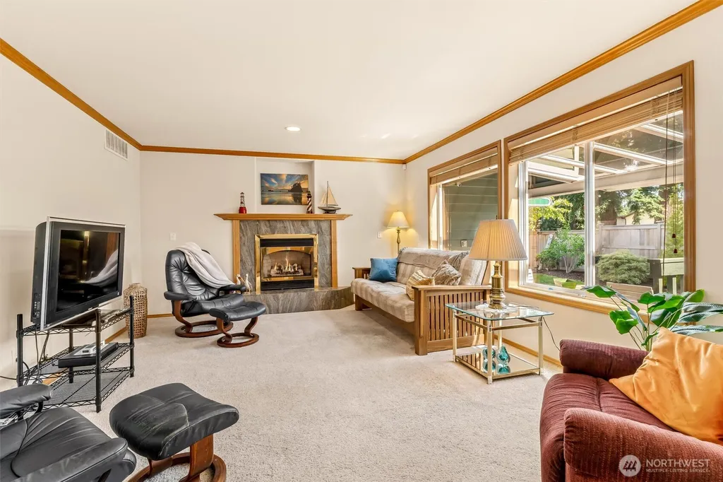 21807 87th Place W Edmonds WA 98026