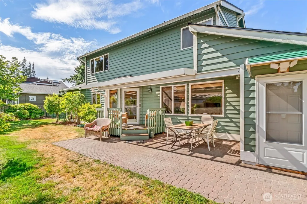 21807 87th Place W Edmonds WA 98026