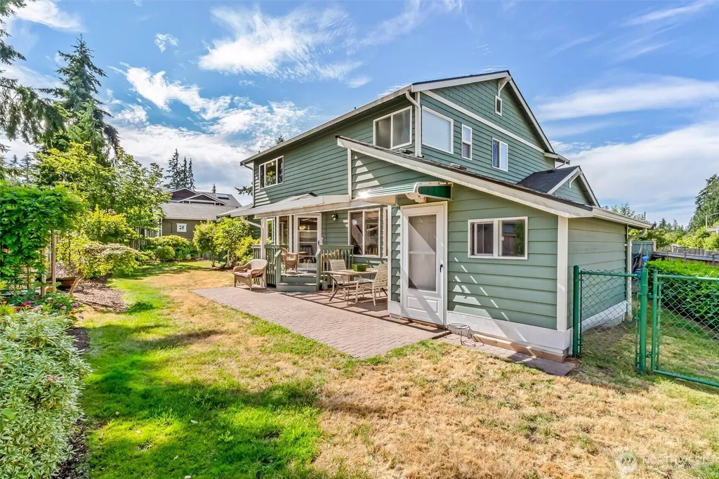 21807 87th Place W Edmonds WA 98026