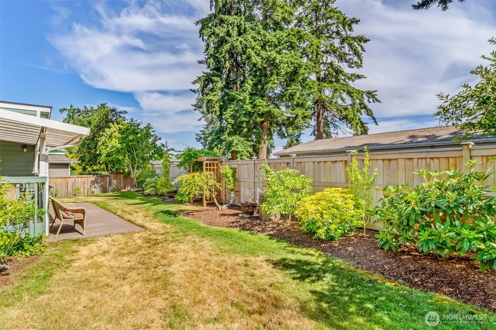 21807 87th Place W Edmonds WA 98026