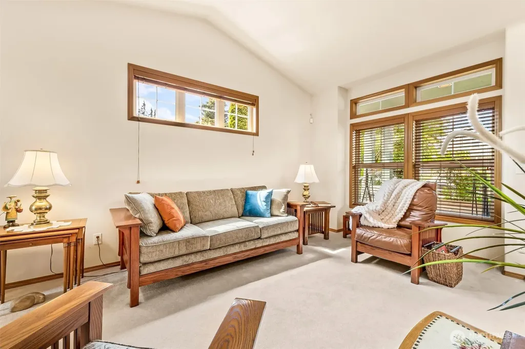 21807 87th Place W Edmonds WA 98026
