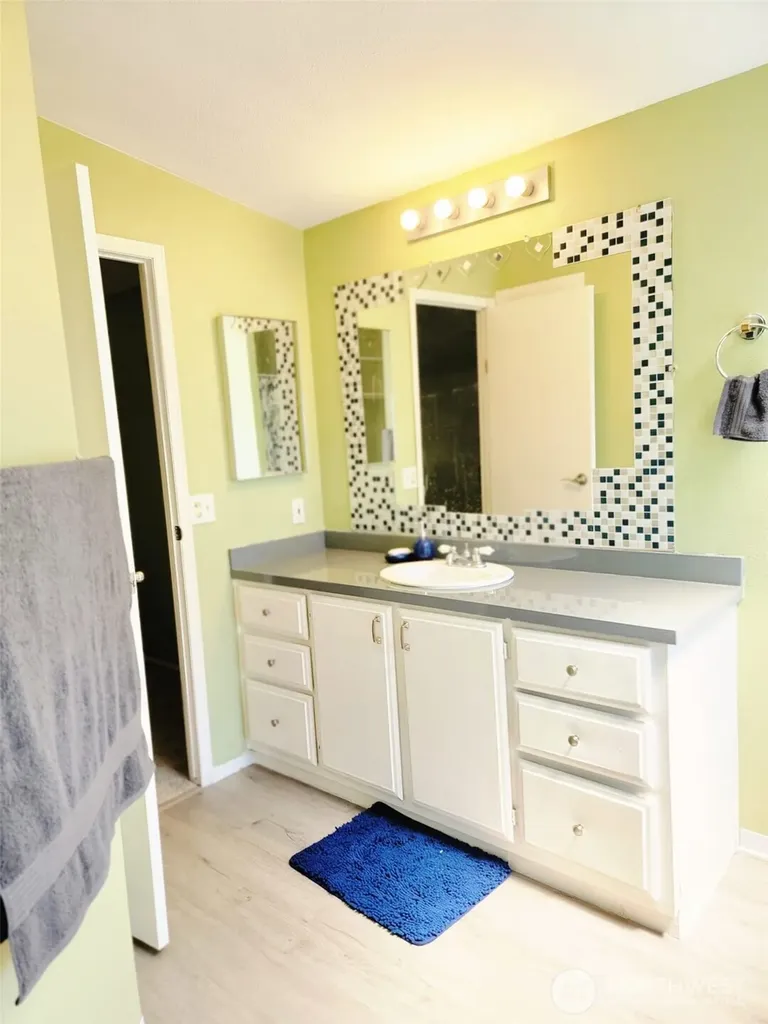 2101 S 324th Street Federal Way WA 98003