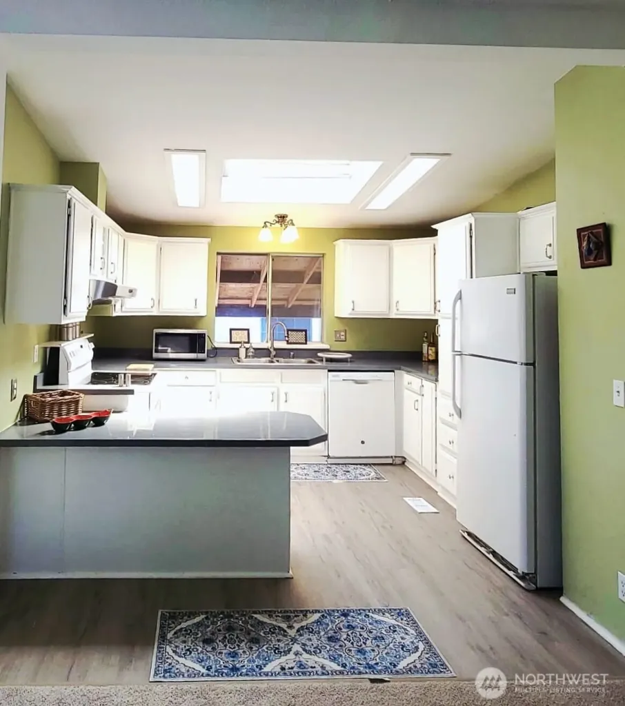 2101 S 324th Street Federal Way WA 98003
