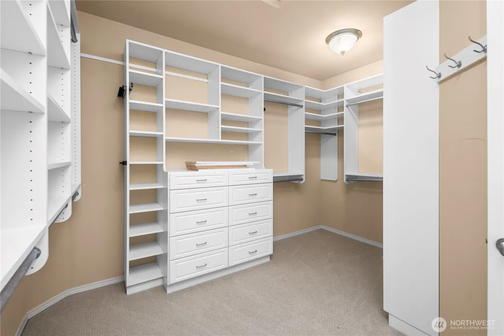 4047 Willams Avenue W Seattle WA 98199