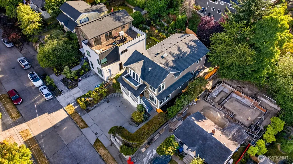 4047 Willams Avenue W Seattle WA 98199