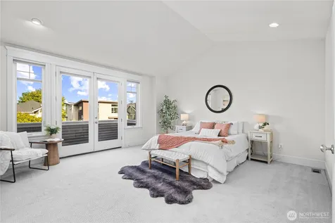 4047 Willams Avenue W Seattle WA 98199