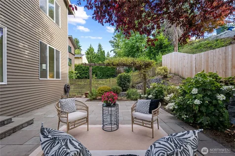 4047 Willams Avenue W Seattle WA 98199