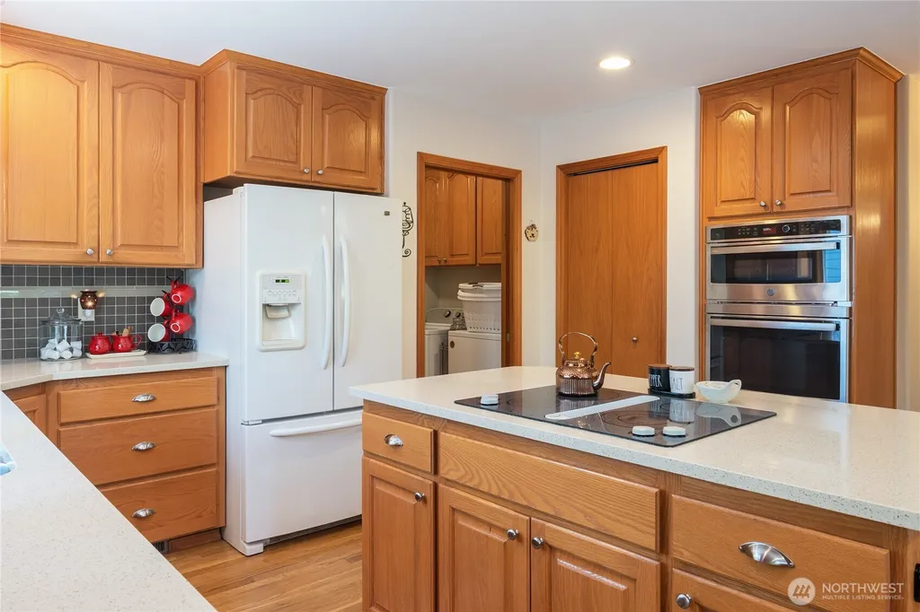 260 E Penzance Road Shelton WA 98584