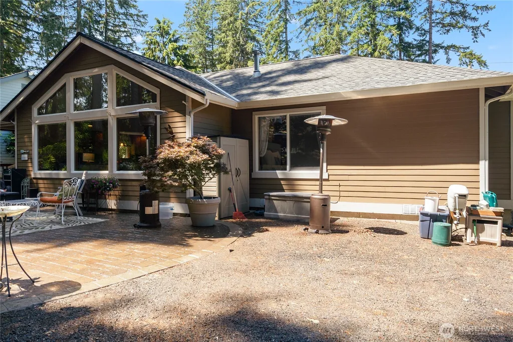 260 E Penzance Road Shelton WA 98584