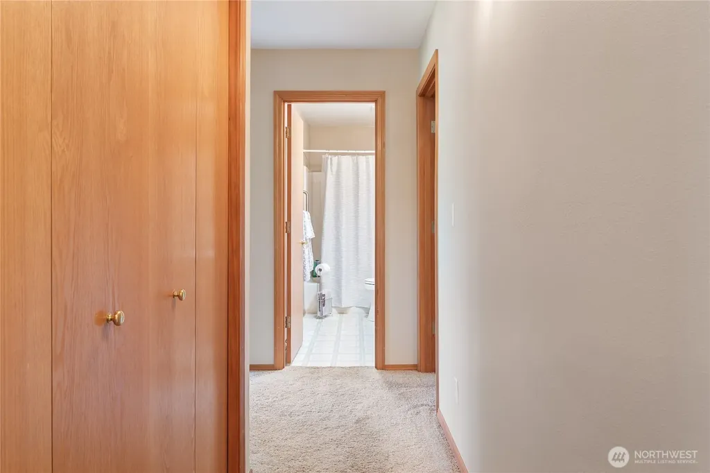 260 E Penzance Road Shelton WA 98584