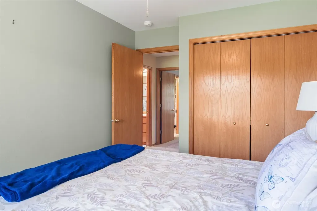 260 E Penzance Road Shelton WA 98584